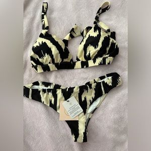 NWT bikini size XL, hipster animal print.